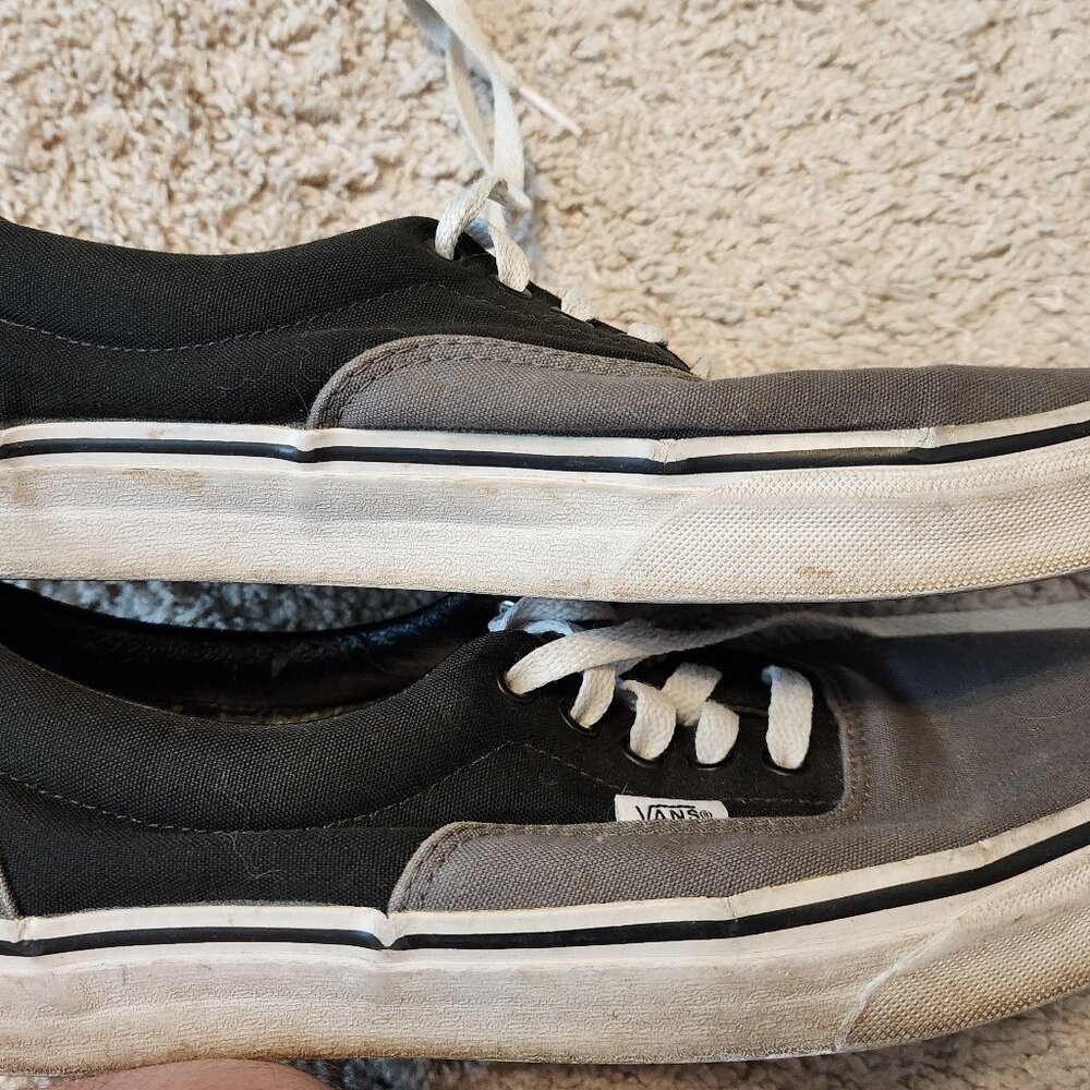 Vans shoes - Black and Grey - Mens Size 11 - Picture 5 of 6